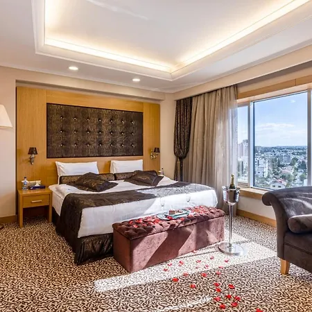 Grand Pasha & Casino 5* Nikosia