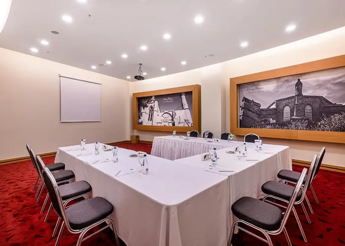 Grand Pasha & Casino