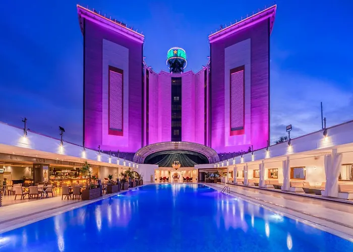 ホテル Grand Pasha & Casino ニコシア