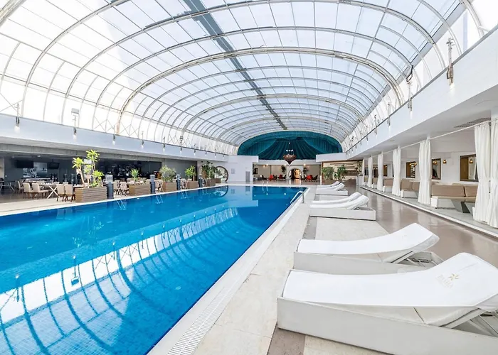 ホテル Grand Pasha & Casino ニコシア