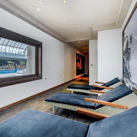 Grand Pasha & Casino Ξενοδοχείο